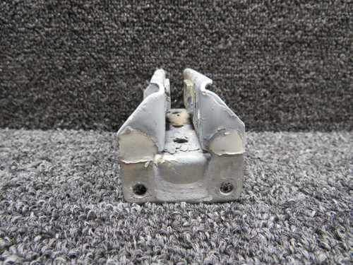 50-130021 Beechcraft King Air C90 Middle Aileron Hinge Assembly