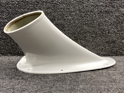 9909000-42 Cessna 162 Lower Wing Strut Fairing RH