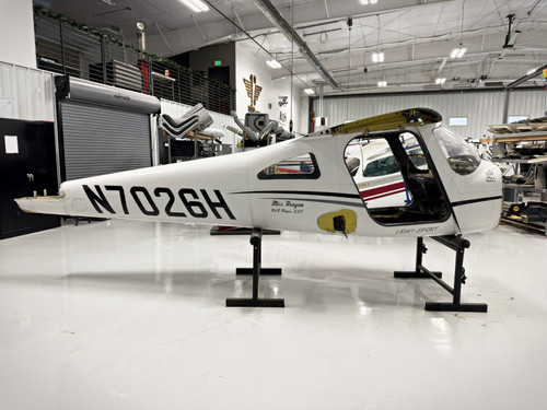 Cessna 162 Fuselage with Bill of Sale, Data Tag, and Log Books