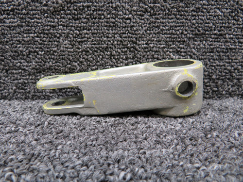35-825054-9 (Cast: 35-825054) Beechcraft King Air C90 Nose Steering Torque Arm