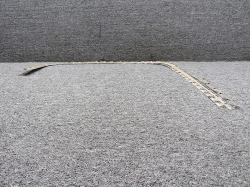 5511265-200 (Fso: 5511265-204) Cessna Citation S550 RH Window Retainer