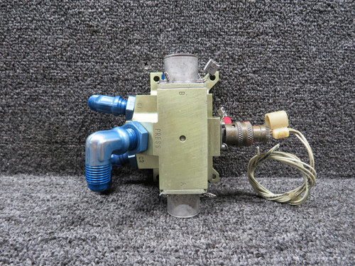 2710969 (Alt: 66710) Cessna Citation S550 Landing Gear Control Valve