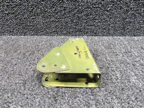5565182-2 Lower Forward Pulley Bracket