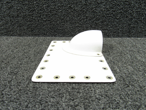 010A-16302-20 Mitsubishi RH Aileron Door Trim