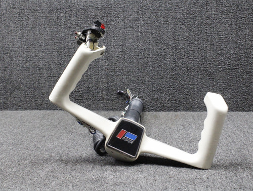 43052-007 Piper PA-31T Pilot Control Wheel with Switches (L: 16.375”, D: 1.625”)