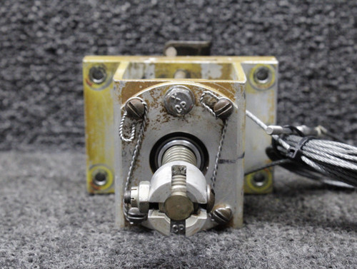 51288-008 Piper PA-31T Elevator Trim Tab Screw Assembly RH