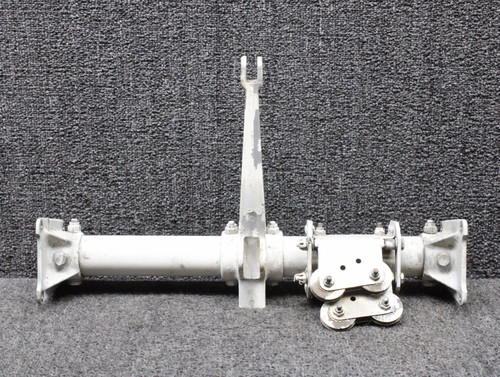 45982-003, 40006-004 Piper PA-31T Elevator Torque Tube and Horn Assembly