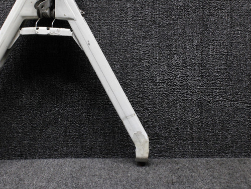 40280-001, 85166-003, 40284-004 Piper PA-31T Main Gear Retract Brace Assy RH