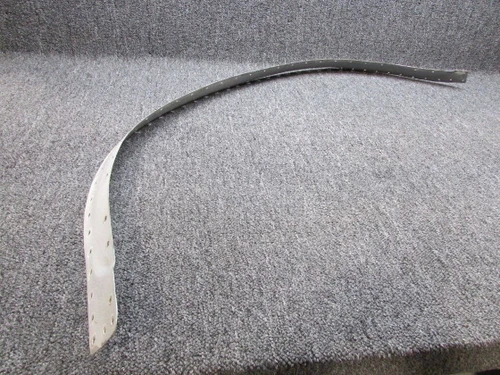 35-410038-62 Beechcraft C35 Windshield Retainer