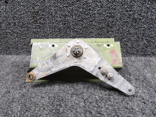 5560001-24 Bellcrank Assembly RH with Bracket