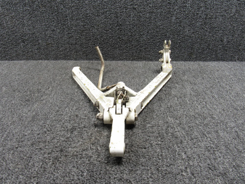 40280-001, 40279-009, 40284-000 Piper PA31P RH Main Gear Link Assembly