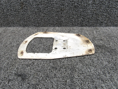 0741046-7 Cessna 182N Mounting Plate LH