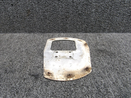 0741046-7 Cessna 182N Mounting Plate LH