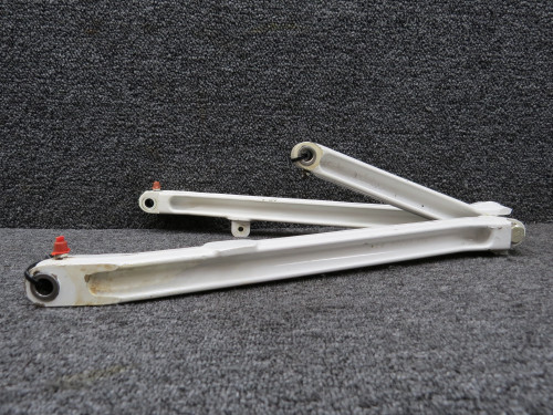 40317-000, 40335-000, 40336-000 Piper PA-31T Nose Gear Drag Brace Link Assembly