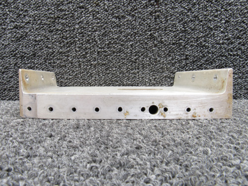 0541122-2 Cessna 172 Main Landing Gear Support RH Inboard