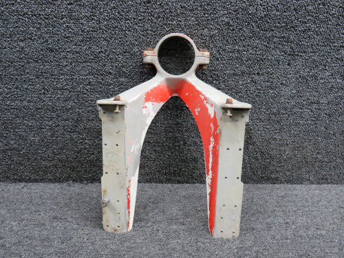0543016-1, 0543018-1 Cessna 172K Lower Nose Gear Fitting Assembly with Cap