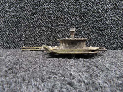 101-910083-17 (Use: 101-910083-33) Beech KA-200 Override Assembly