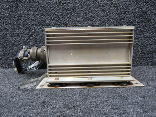 1C753-213 Century Flight Systems Yaw Damper with Tray (Volts: 28)