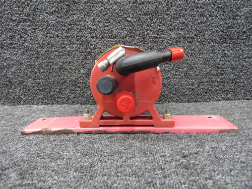 OP-166, 3600-009 Piper PA-31T Sump Jar Assembly with Bracket