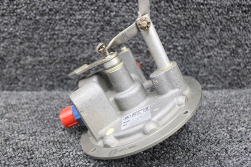 69735-005 Piper PA32R-300 Airborne 1H65-3 Fuel Selector Valve (No Cover)