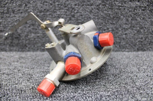 69735-005 Piper PA32R-300 Airborne 1H65-3 Fuel Selector Valve (No Cover)