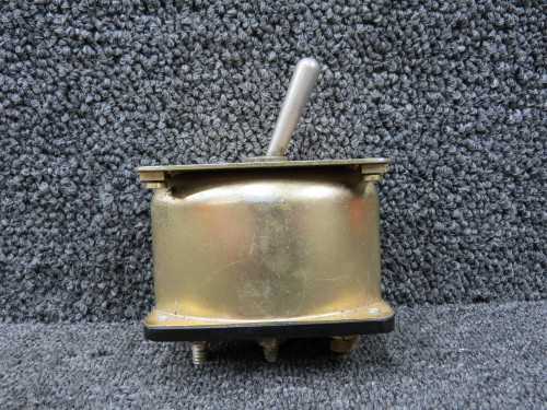 AN3230-3 (Alt: 8782K11) Cutler-Hammer Toggle Circuit Breaker Switch