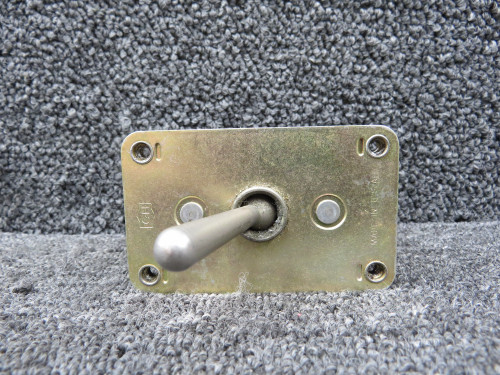 AN3230-3 (Alt: 8782K11) Cutler-Hammer Toggle Circuit Breaker Switch