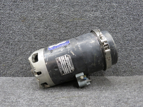 23048-001 Lear Siegler DC Starter Generator (Volts: 28, Amps: 800)