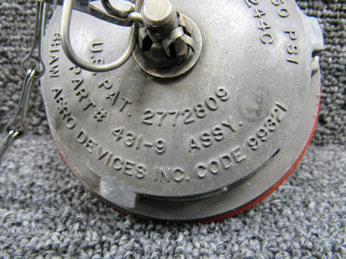 431-9, 50-921604-20   Shaw Fuel Cap Assembly w Fuel Adapter Assembly RH