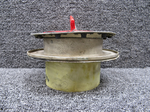 431-9, 50-921604-20   Shaw Fuel Cap Assembly w Fuel Adapter Assembly RH