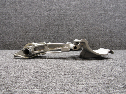 50-524402-609 Beechcraft King Air C90 Pilot Rudder Peddle Assembly