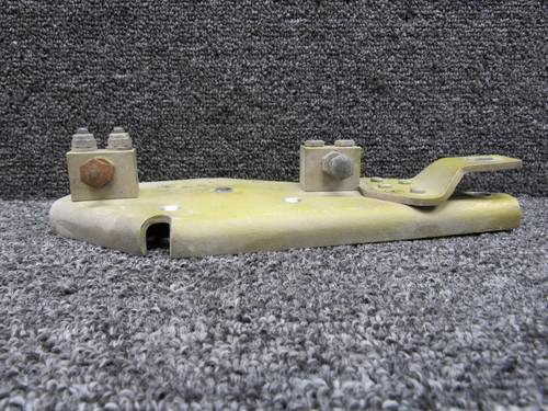 50-524406-4, 50-524406-10 Beechcraft King Air C90 Empennage Horn and Clip RH