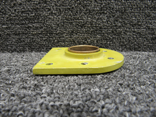 50-524457-1 Beechcraft King Air C90 Rudder Pedal Bearing Assembly RH