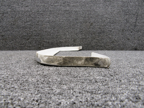 50-910275-985 Beechcraft King Air C90 Oil Cooler Duct Angle Assembly