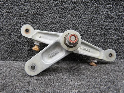 751-399 Piper PA-23-150 Aileron Bellcrank Assembly LH