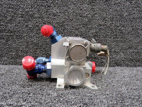 66710 Sterer Three Position, Four Way Solenoid Operated Hydraulic Valve