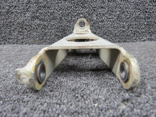 19044-000 Piper PA-23-150 Main Landing Gear Lower Drag Link Assembly