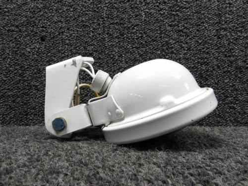 90-360010-5 Beechcraft KA-E90 Landing Light Assembly with RH Bracket