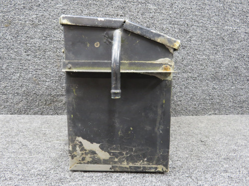 17564-000, 17566-000 Piper PA-23-150 Battery Box Assembly with Lid