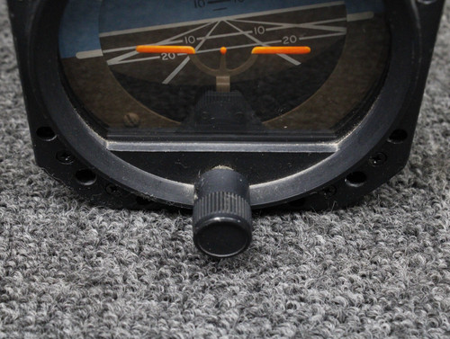 23-501-06-16 Sigma Tek 5000B-36 Attitude Gyro Indicator (Lighted, 28 Volts)