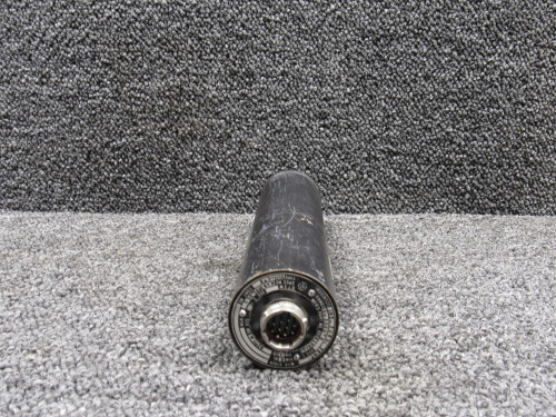 8DJ313WAG1 (Alt: 6883621-503) General Electric ITT Indicator Unit