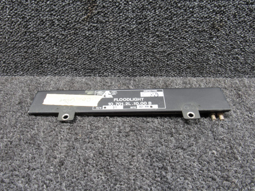 10-701-2L-10.00B Aerospace Lighting Co-Pilot Floodlight Unit