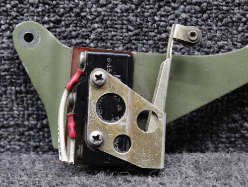 BZ3YT, 5045028-1 Cessna 310L Landing Gear Actuator Up Limit Switch with Bracket