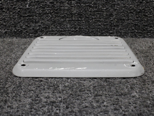 0813739-8 Cessna 310L Cabin Air Vent Grill RH