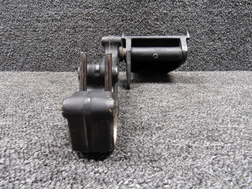 44181-001, 40302-002 Piper PA31P Pedal and Arm Assembly, RH Inboard