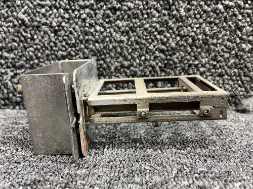 0813841-4 Cessna 310L Heater Thermostat Assembly