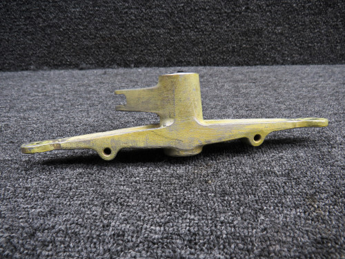 20256-000 (Cast: 20256-2) Piper PA24-250 Bellcrank Assembly Aileron LH