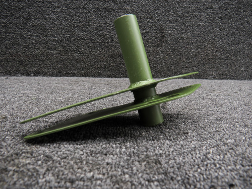 0523223-1 (Use: 0422430-2) Cessna 172N Aileron Bellcrank Assembly RH (Zinc)