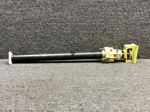 36-524097-19 (Use: 36-524097-27) Beech A36 Co-Pilot Control Column w Accessories