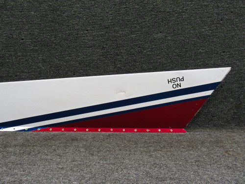 81-3402-2 Beechcraft KA-E90 Ventral Fin Fwd RH